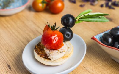 Monta un terraceo de balcón con las aceitunas de mesa