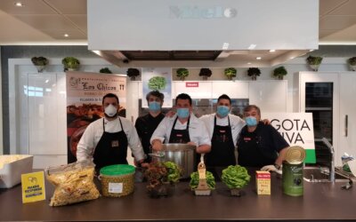 Interaceituna colabora con la Fundación Madrina donando producto para 150 cenas